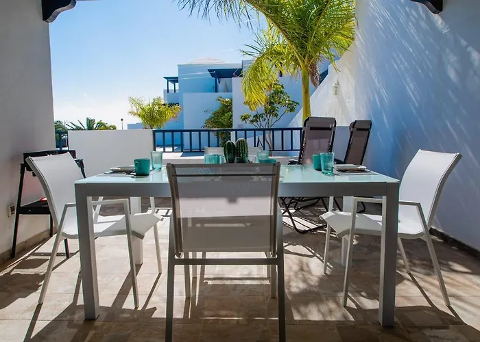 La Nina Bonita Tatil Evi